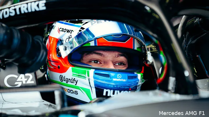 andrea kimi antonelli mercedes testdag 1 bahrein 2025