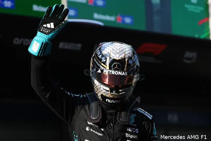 Russell kwam nipt tekort op de poleposition.