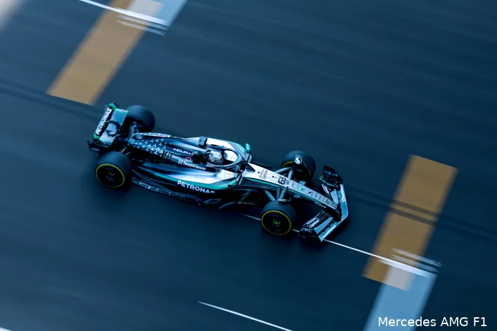 george russell mercedes china vrijdag