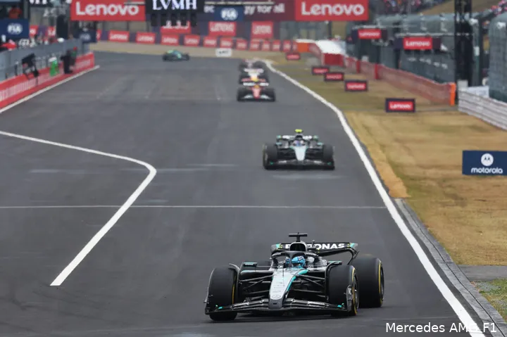 Wolff is ervan overtuigd dat er ook in Suzuka een Mercedes-coureur op het podium had kunnen staan.