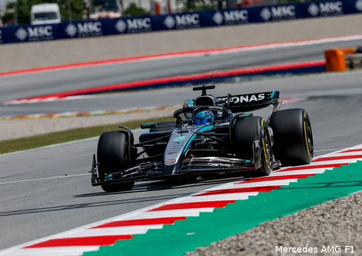 george russell mercedes 2025 spanje zondag race 2