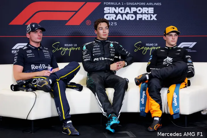 george-russell-mercedes-gp-singapore-2025-zaterdag-persconferentie-oscar-piastri-max-verstappen