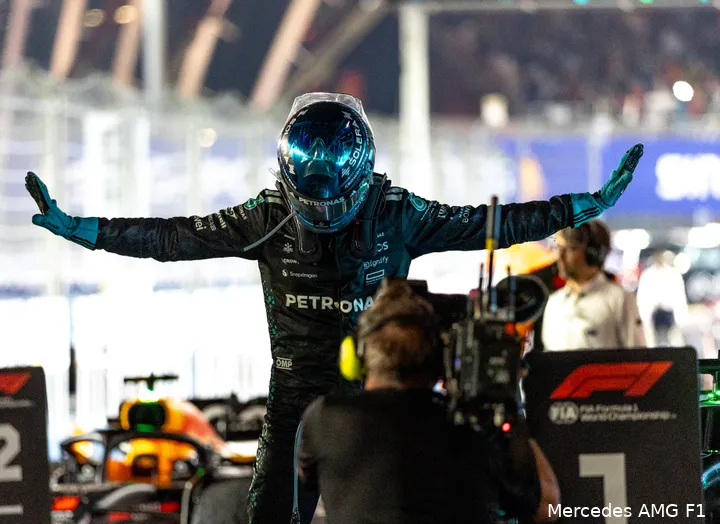 george-russell-mercedes-gp-singapore-2025-zondag-11