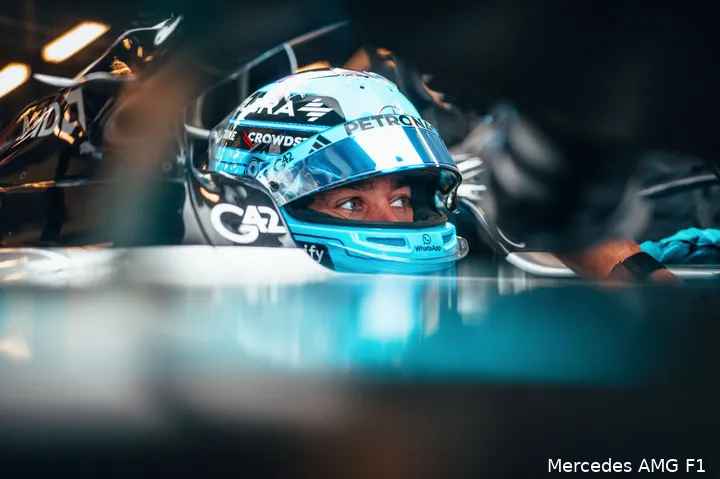 George-russell-mercedes-abu-dhabi-1-helm