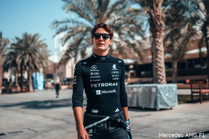 george-russell-mercedes-woensdag-wintertests-bahrein