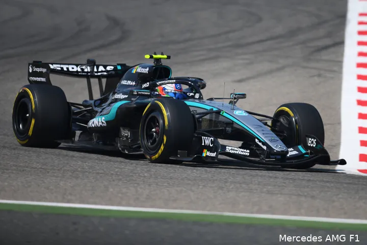 kimi-antonelli-w17-mercedes-wintertest-2026-bahrein-25
