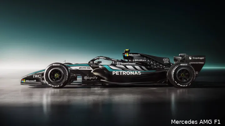 Mercedes-W17-presentatie-5