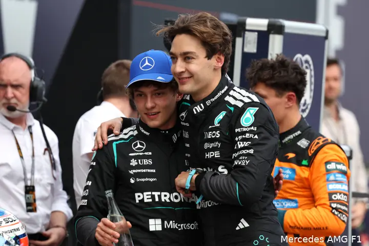 george-russell-kimi-antonelli-mercedes-2026-zaterdag-kwalificatie-australie