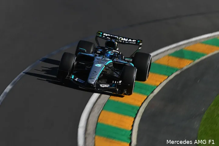 george-russell-mercedes-2026-australië-1-w17-12