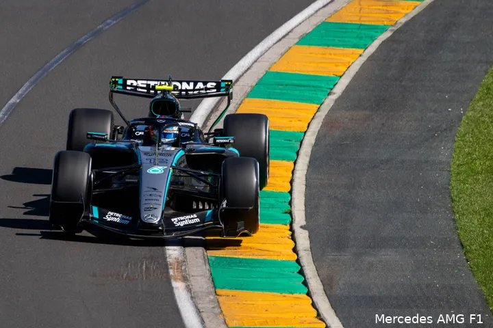 kimi-antonelli-mercedes-2026-australië-1-w17-16