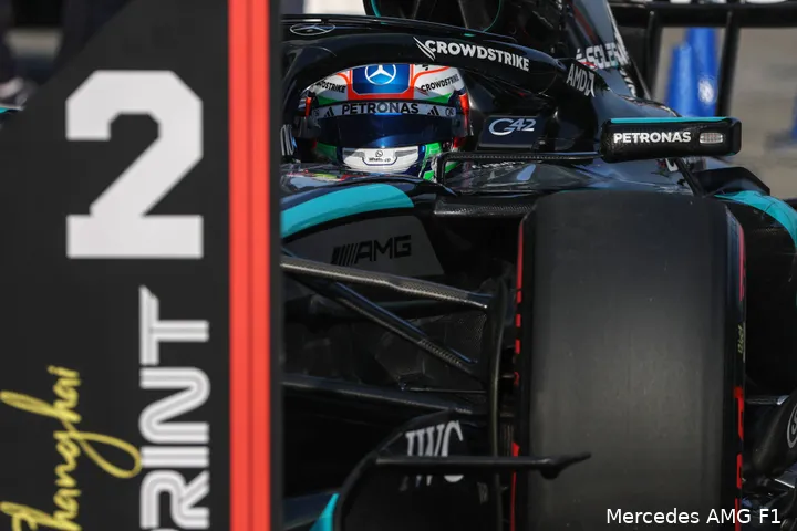 kimi-antonelli-mercedes-china-sprintrace-vrijdag-1