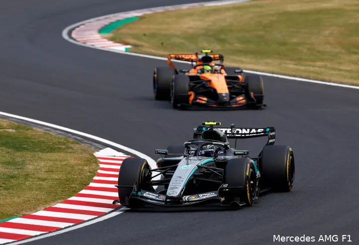kimi-antonelli-mercedes-lando-norris-mclaren-2026-zondag-race-japan