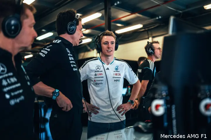 mercedes-toto-wolff-frederik-vesti-mercedes-2026-australië