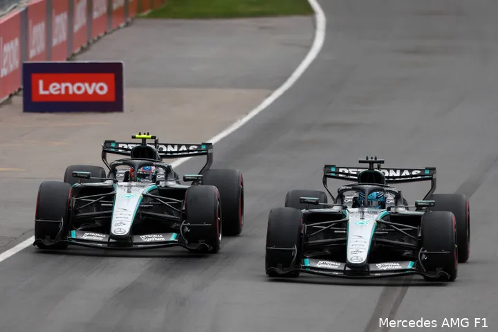 george-russell-kimi-antonelli-mercedes-2026-zondag-race-canada