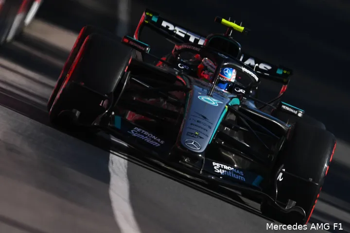 kimi-antonelli-mercedes-canada-vrijdag (3)