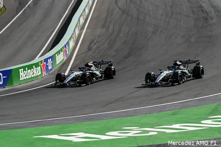 andrea-kimi-antonelli-mercedes-gp-nederland-2026-zondag-george-russell