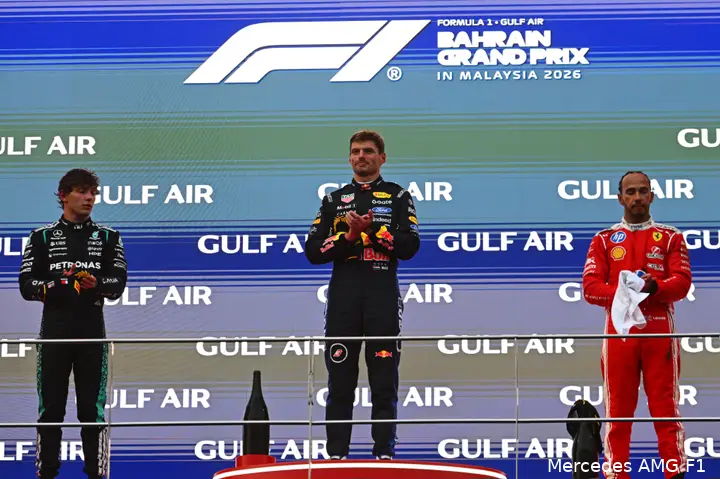 kimi-antonelli-max-verstappen-2026-maleisie-sepang-bahrein-lewis-hamilton-podium