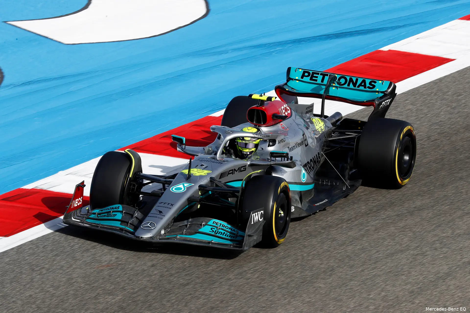 Mercedes W13