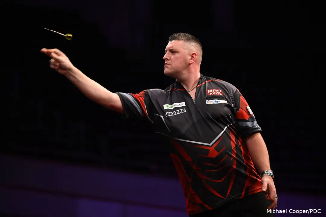 Daryl Gurney in actie