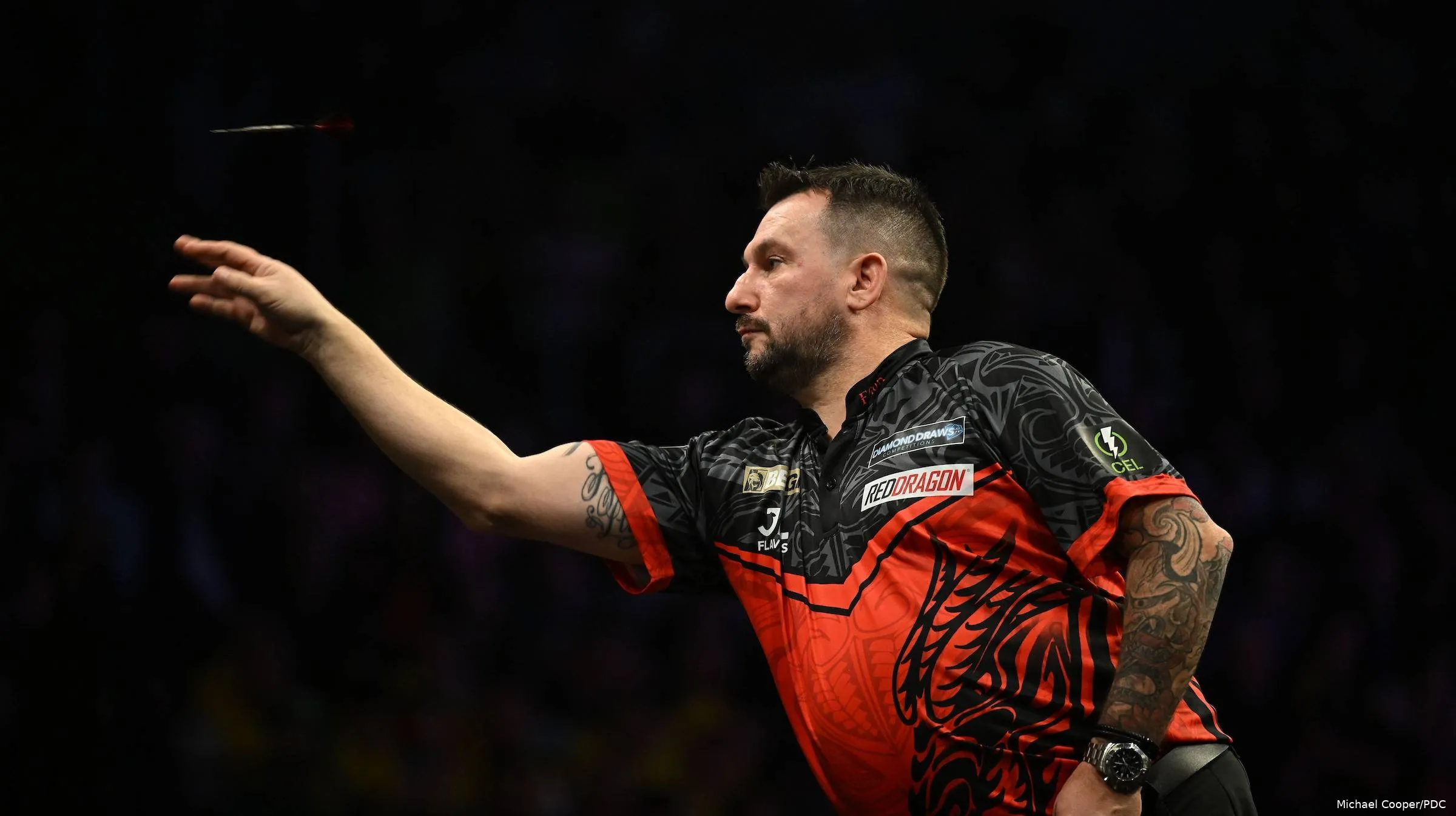 Jonny Clayton in action