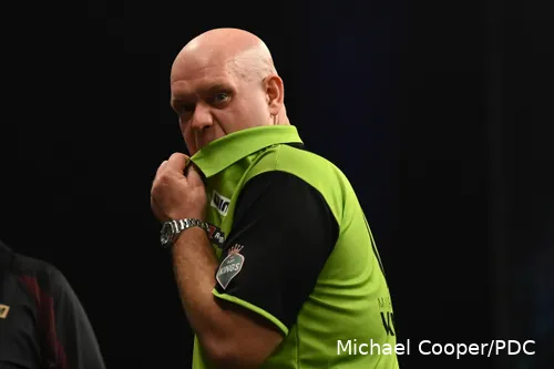 Michael van Gerwen ging in Exeter sofort zu Boden