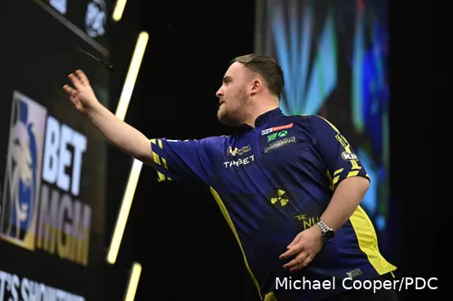 Luke Littler vervolgt zijn recordjacht donderdagavond in Manchester