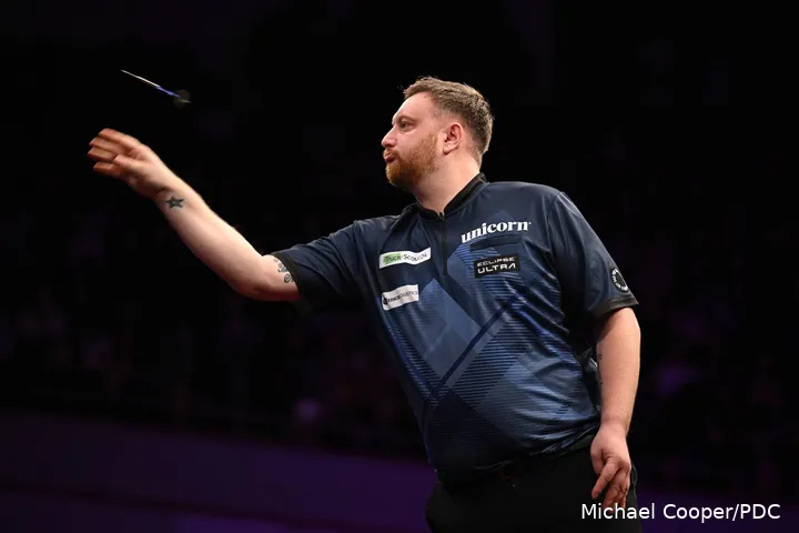 Cameron Menzies one of the top ProTour stars.