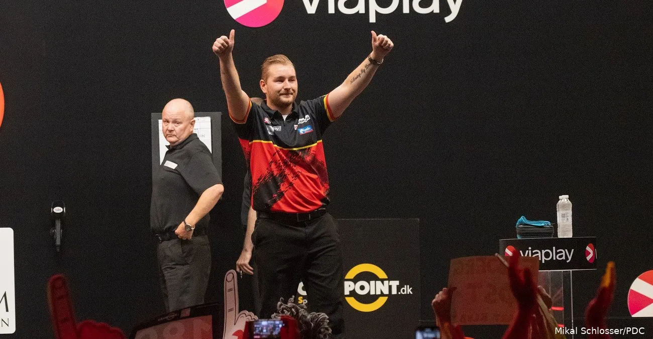 Dimitri van den Bergh Nordic Darts Masters QF 1