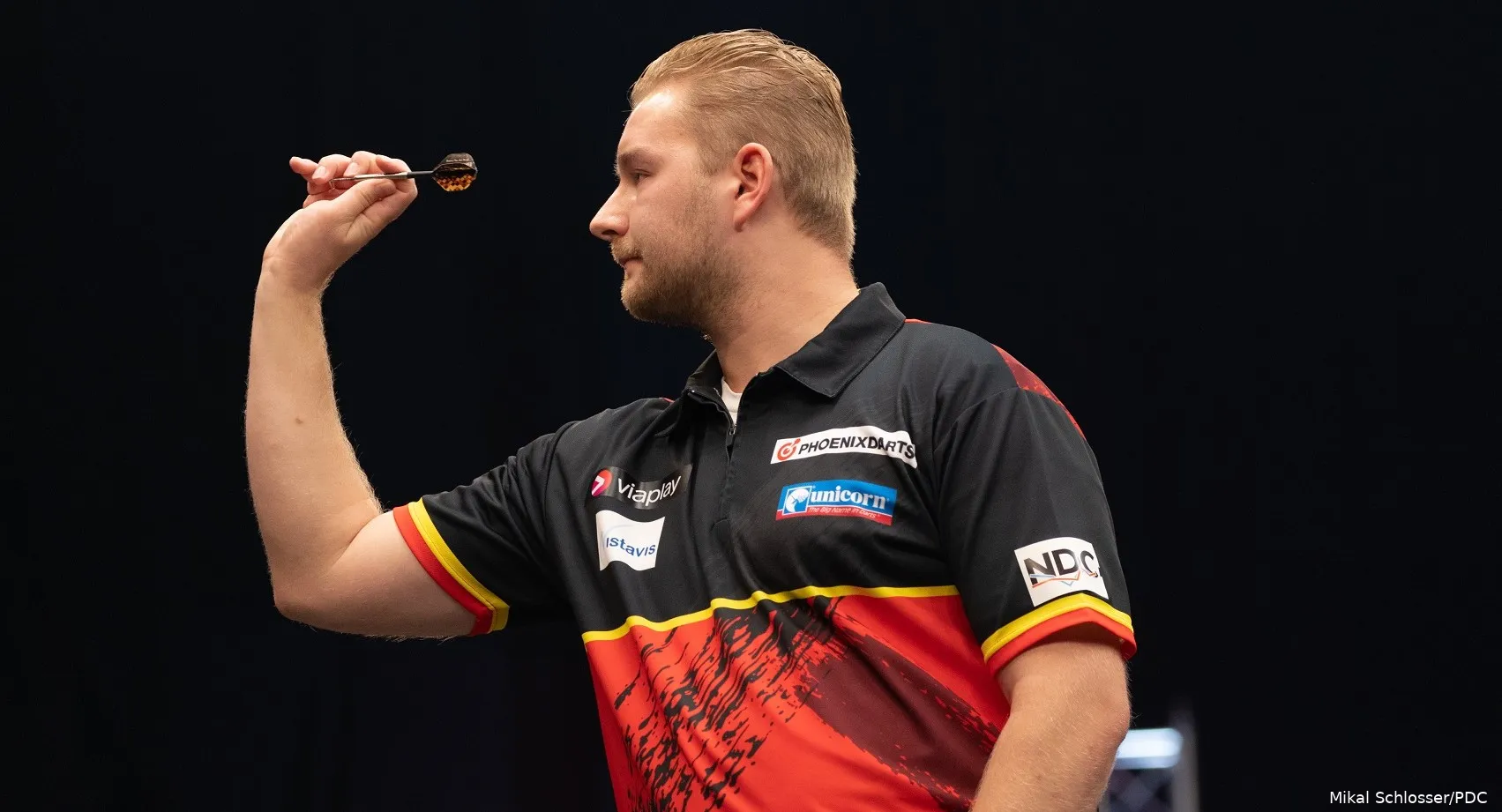 Dimitri van den Bergh Nordic Darts Masters R1