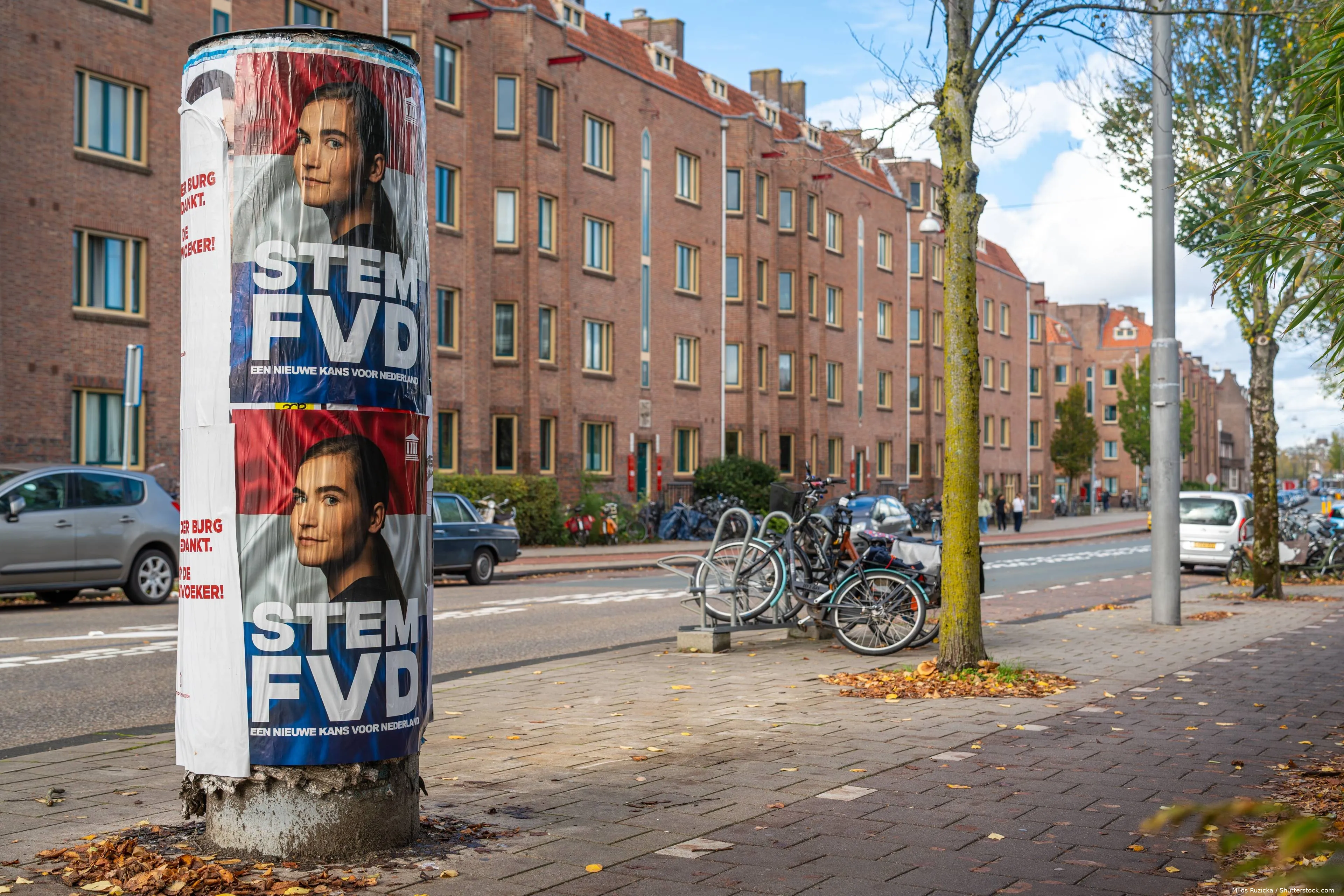 shutterstock_2693329925