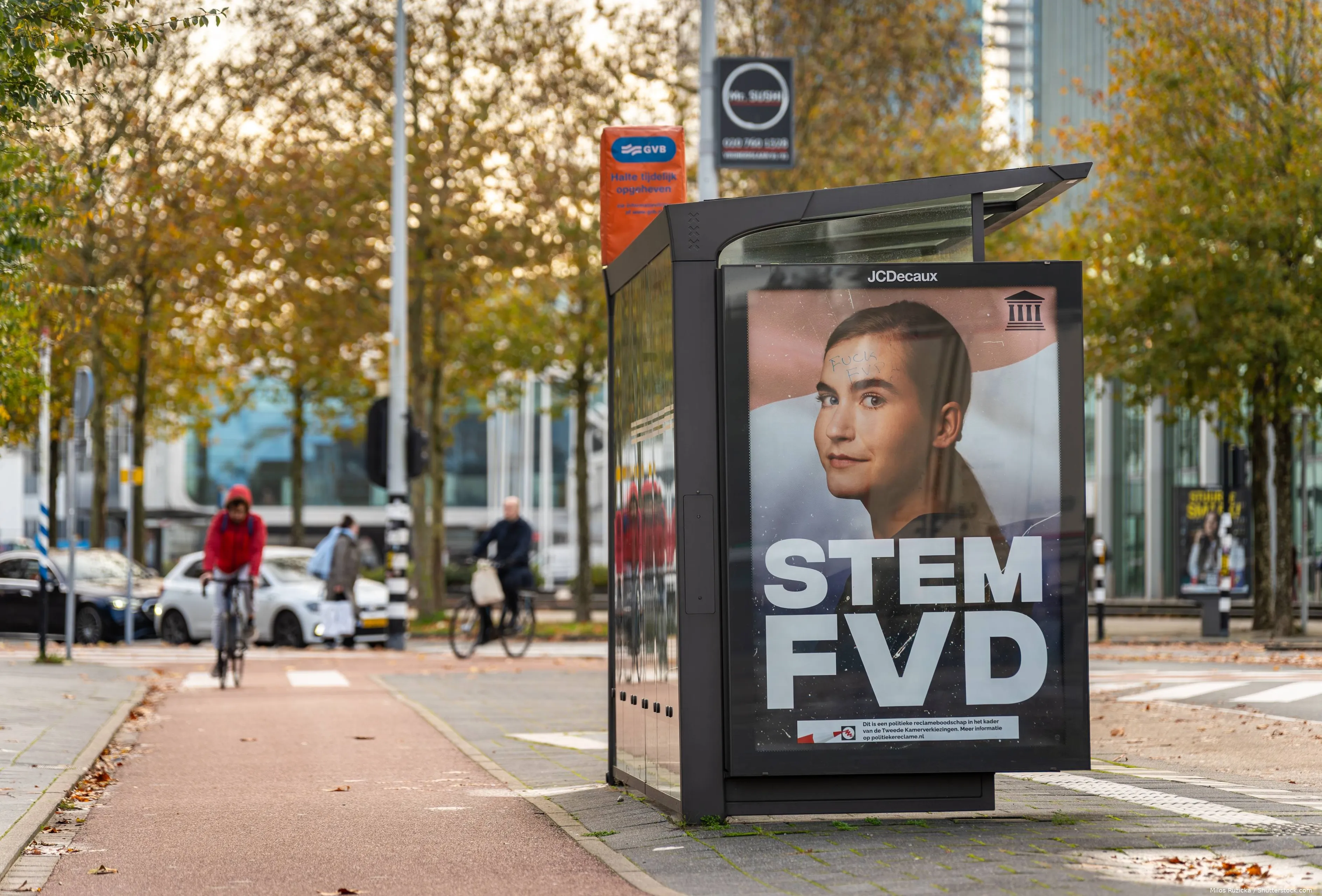 shutterstock_2698703079