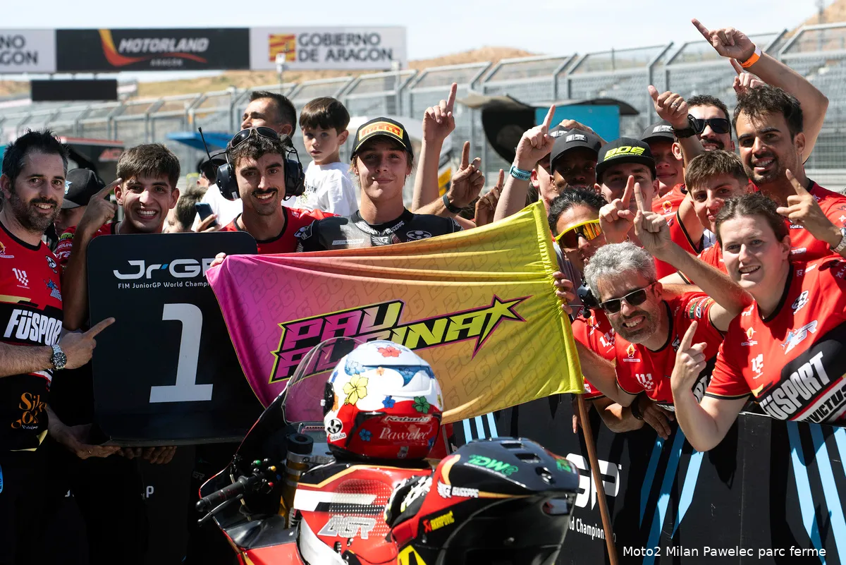 moto2 milan pawelec parc ferme