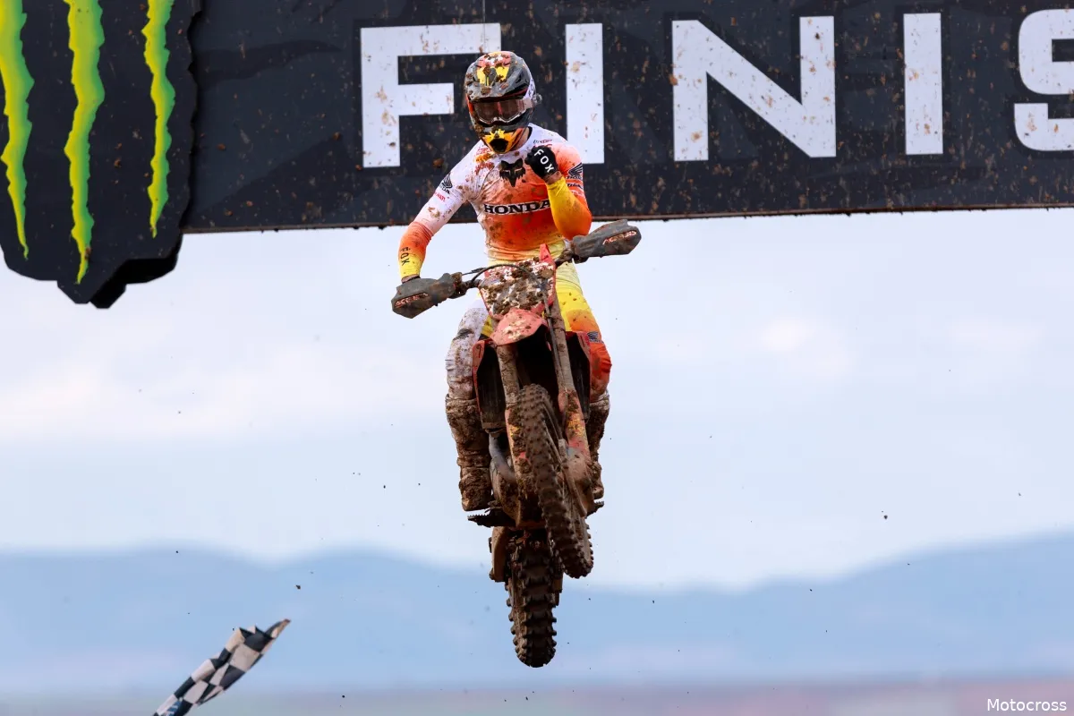 tim gajser mxgp motocross cozar win 2025