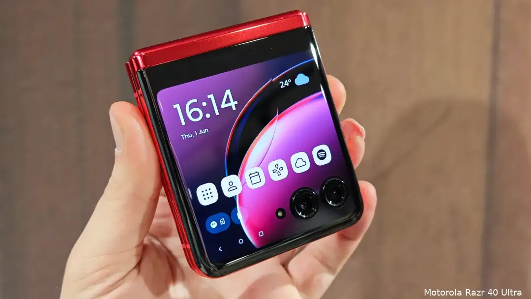 motorola razr 40 ultra 13