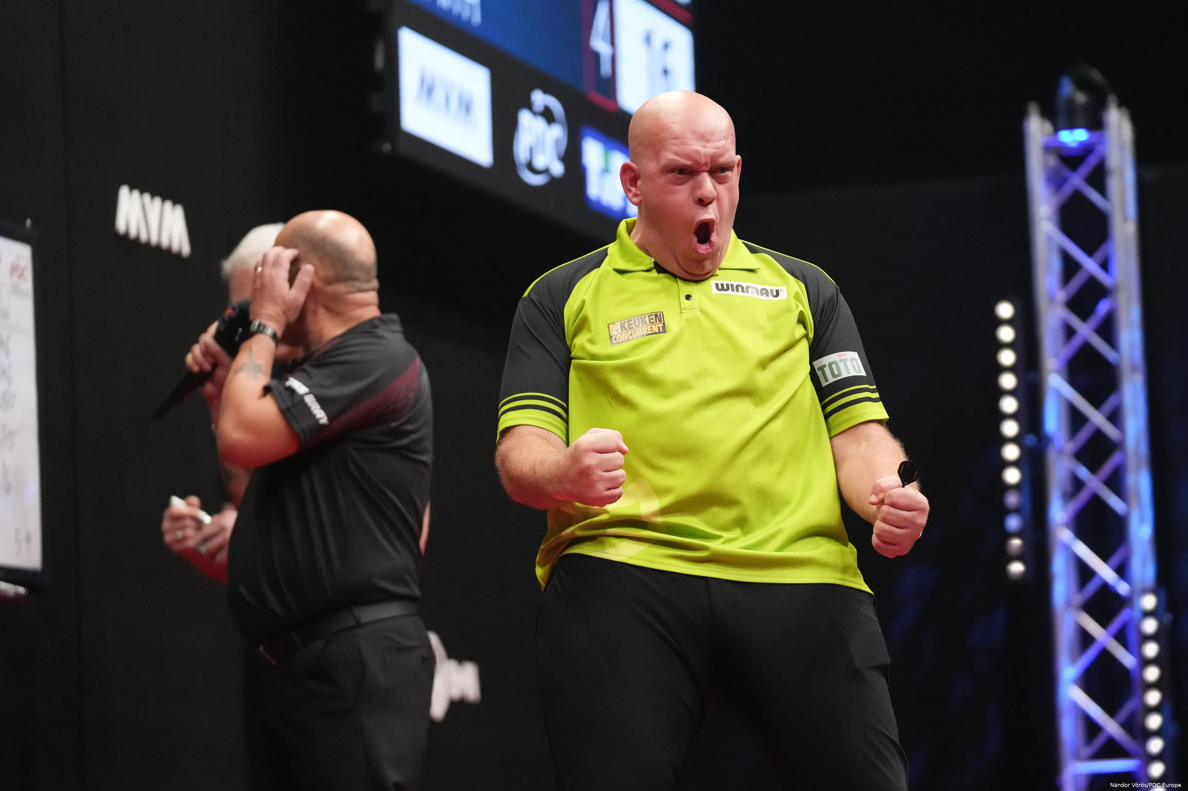 michael van gerwen 650f54466b0b9