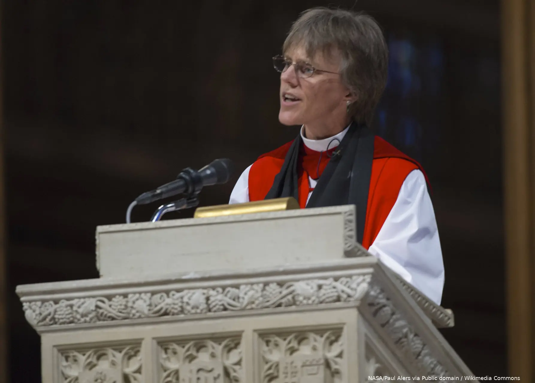 neil armstrong public memorial service 201209130017hq