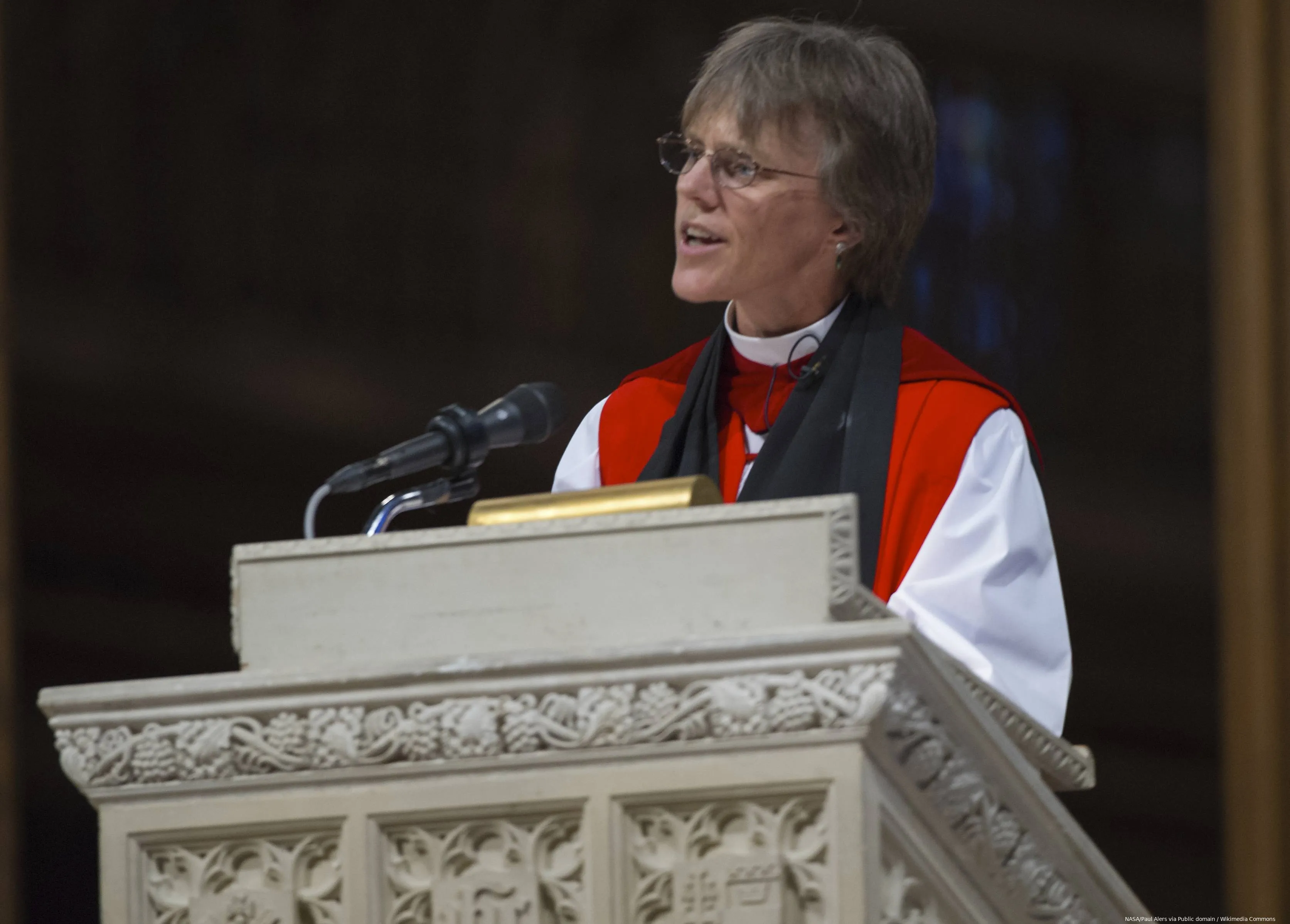 neil armstrong public memorial service 201209130017hq