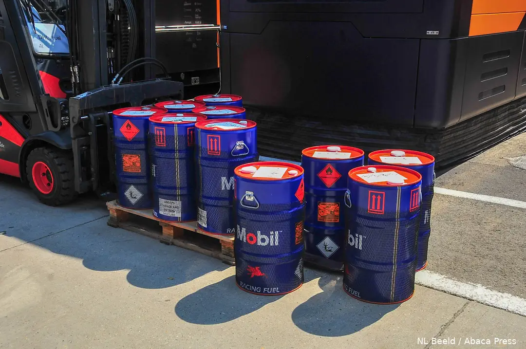 esso-mobil1-exxonmobil-brandstof
