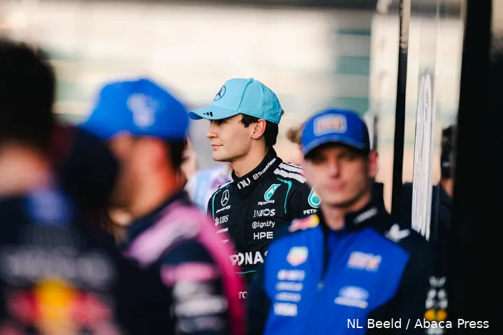 max-verstappen-george-russell-2026
