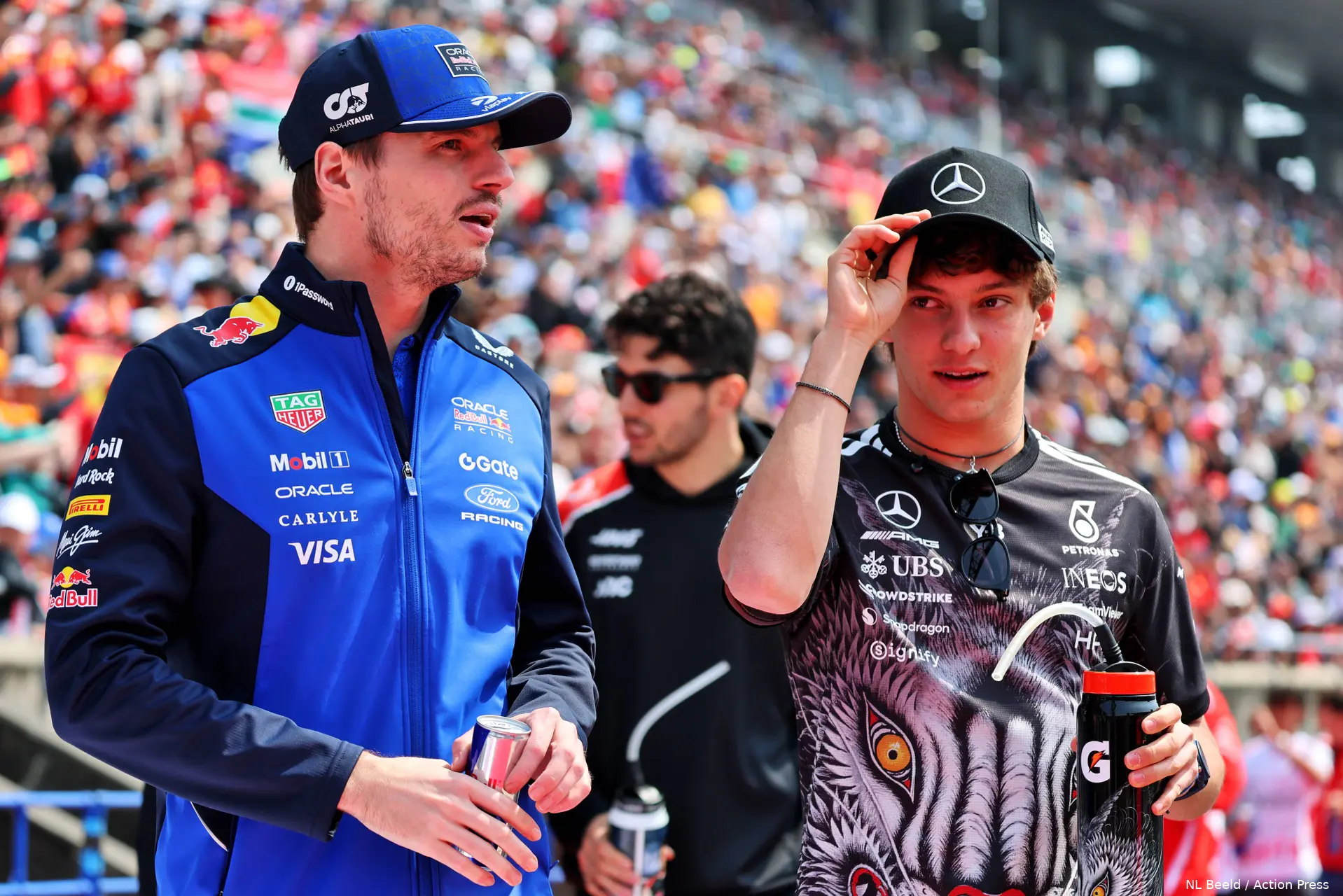 max-verstappen-kimi-antonelli-japan-2026-suzuka-red-bull-racing-mercedes-1