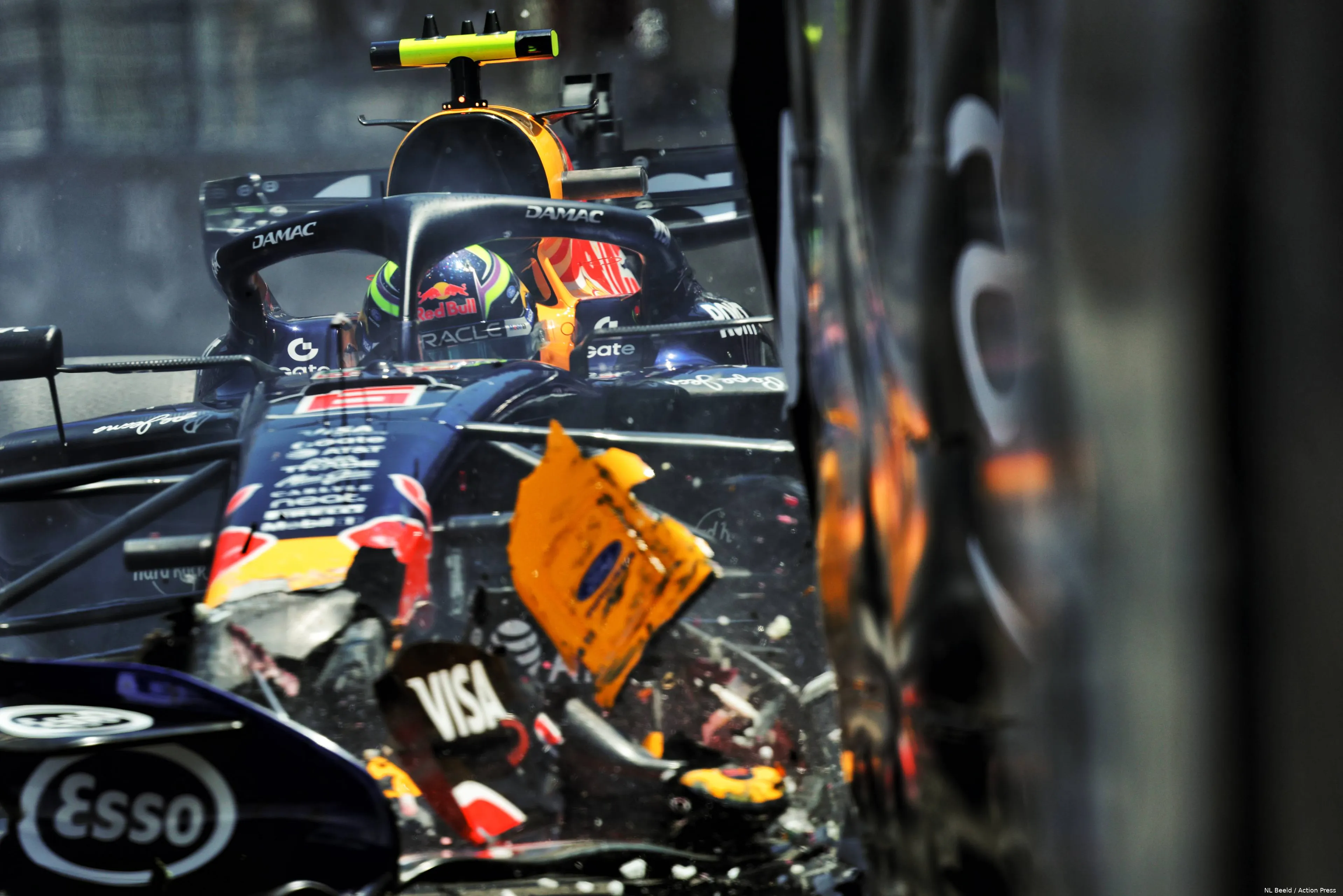 crash-isack-hadjar-red-bull-racing-monaco-vt1-rb22-1