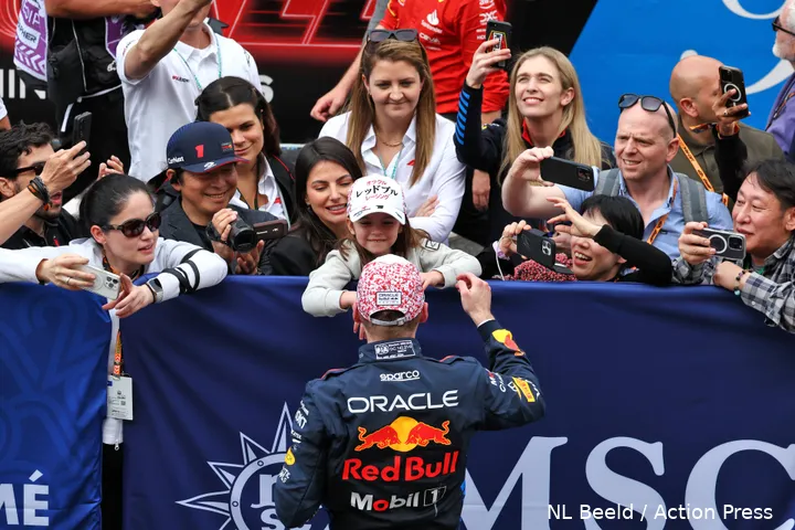 japan-2025-max-verstappen-kelly-piquet-penelope-12