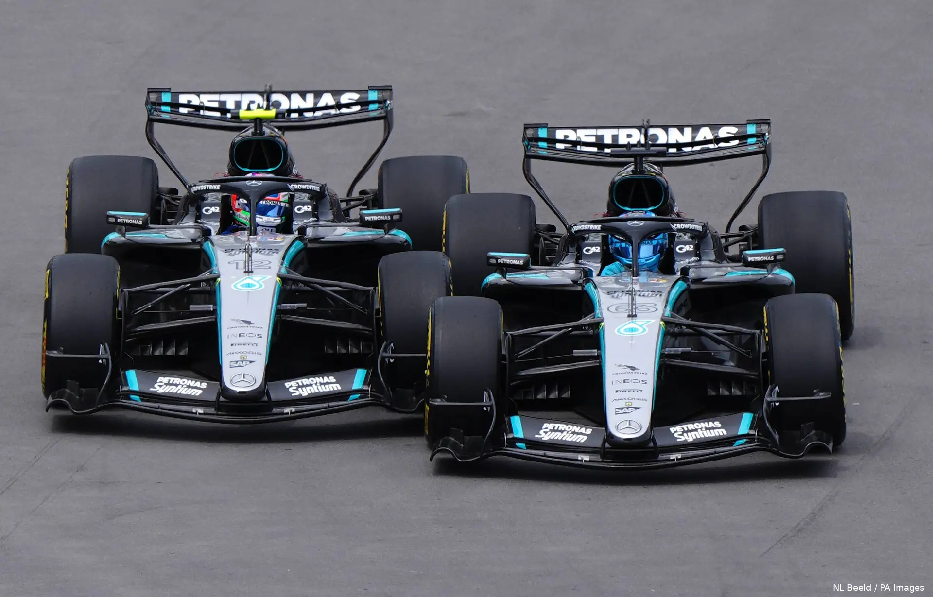 kimi-antonelli-george-russell-mercedes-canada-sprintrace-silver-war-1