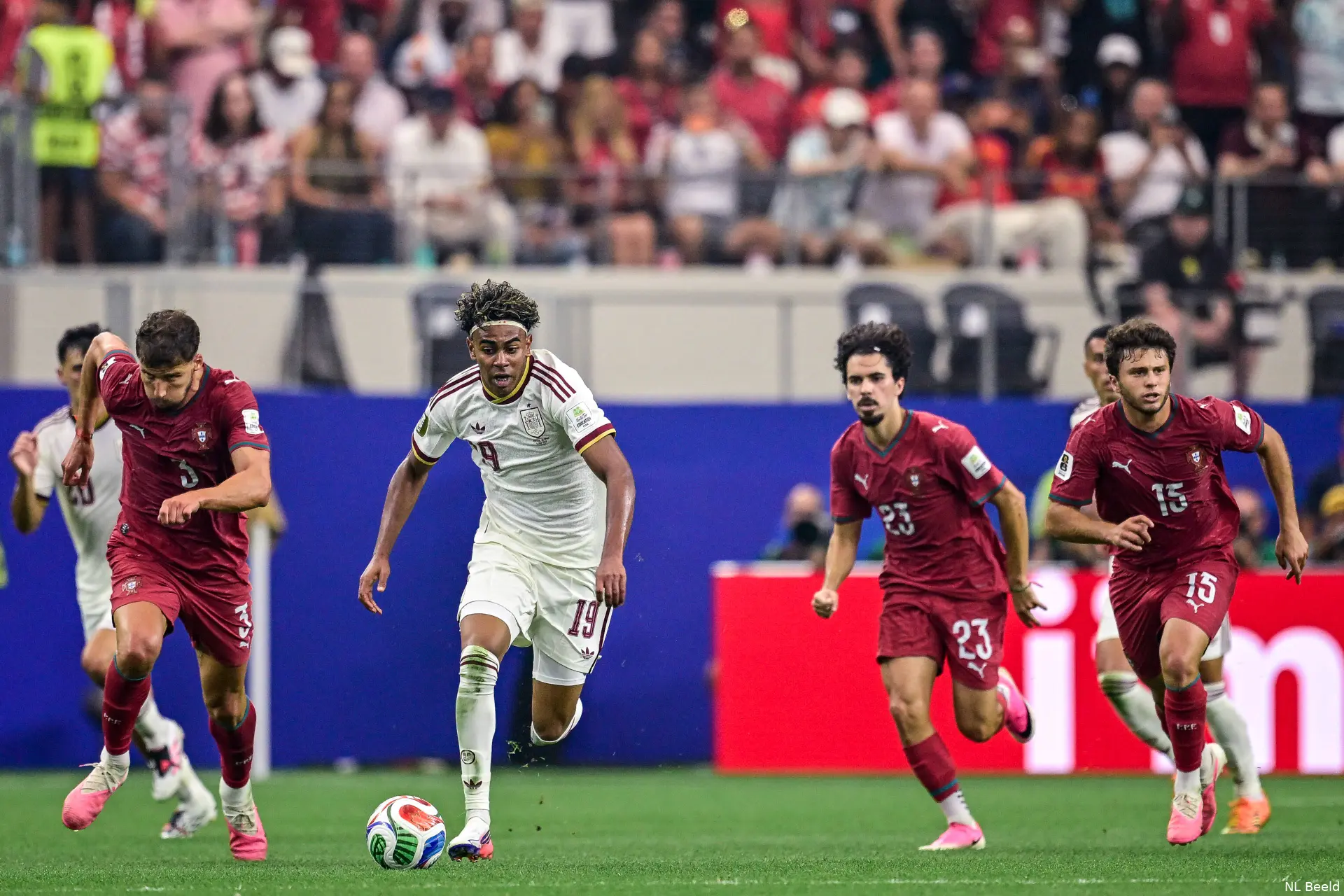 Ajax Showtime Portugal Spanje Lamine Yamal