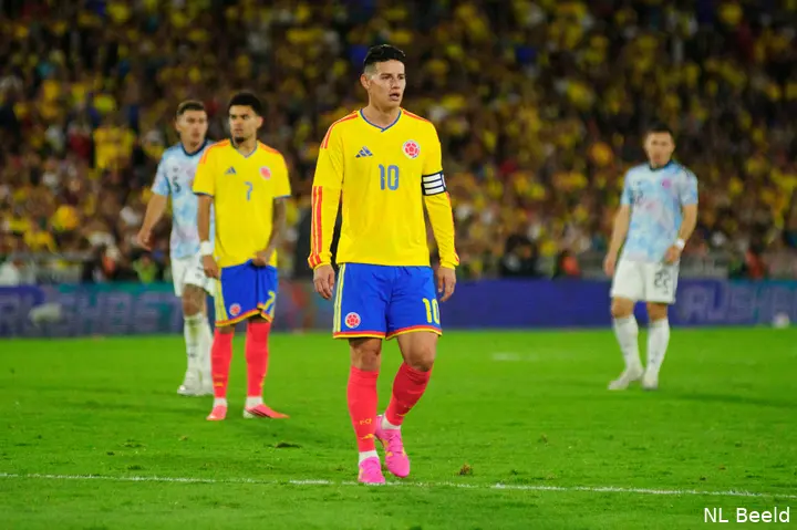 James_Rodriguez_Colombia_Ajax Showtime