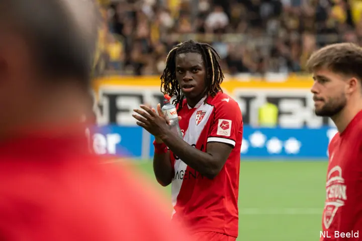Ajax Showtime Winsley Boteli FC Sion