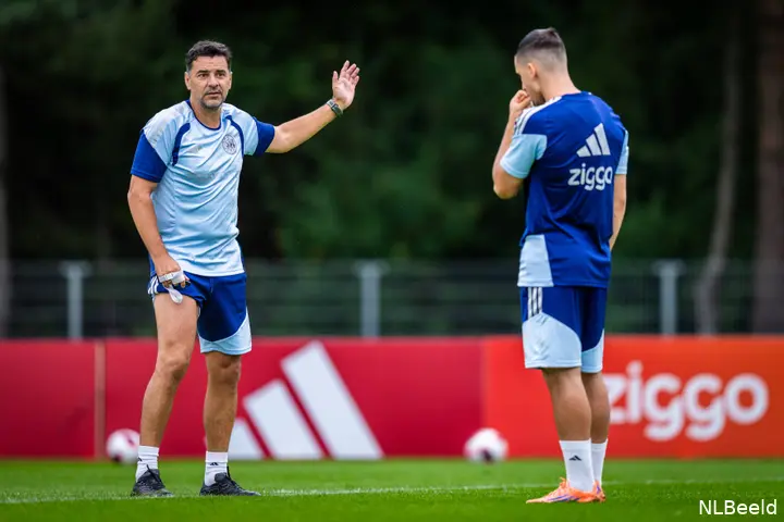 Michel_OscarGloukh_Ajax_AjaxShowtime