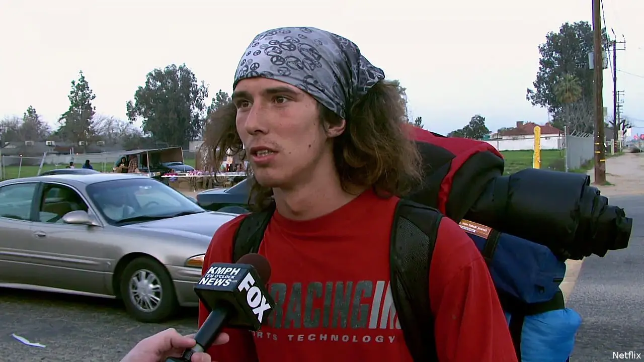 the hatchet wielding hitchhiker 00 03 41 07f1682240960