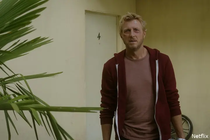 cobrakai season3 00 26 48 00rf1609260619