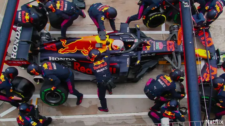 formula1 drivetosurvive season4 episode1 00 02 32 07f1646988272